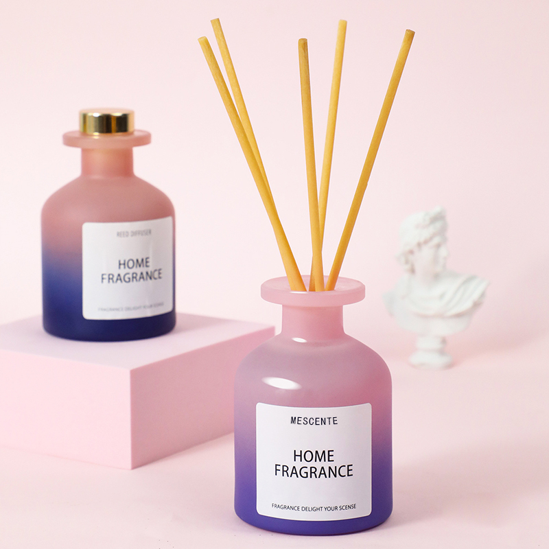 Engros Unik Glassflaske Duft Blomster Reed Diffuser Olje Refill Med Emballasje Esker Gavesett