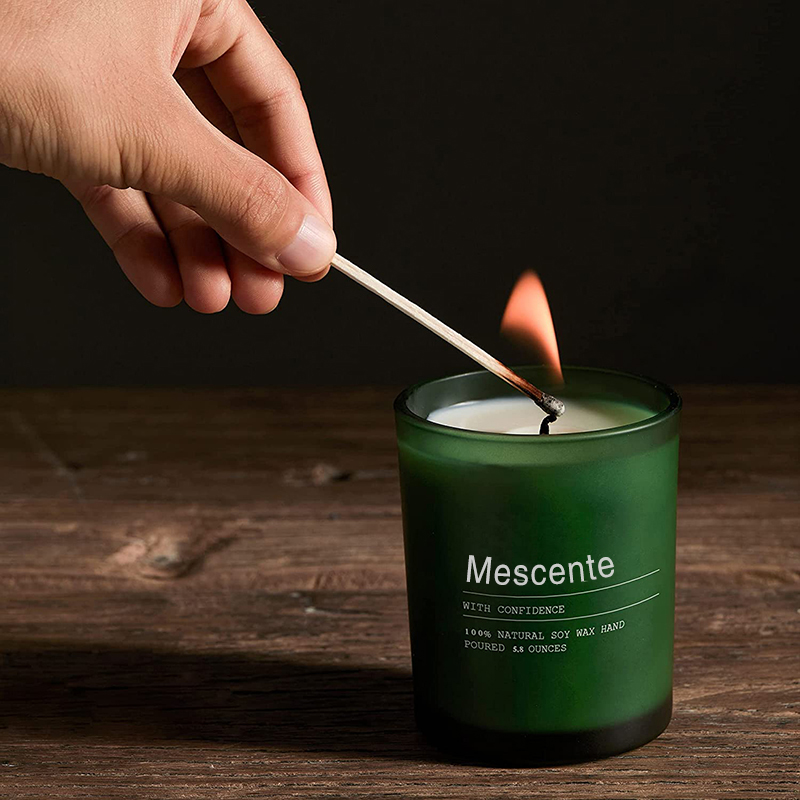 M&Scent tilpasset bryllupsdekorasjonskrukke Jasmine & Ylang Ylang duftlys med etiketter i bulk