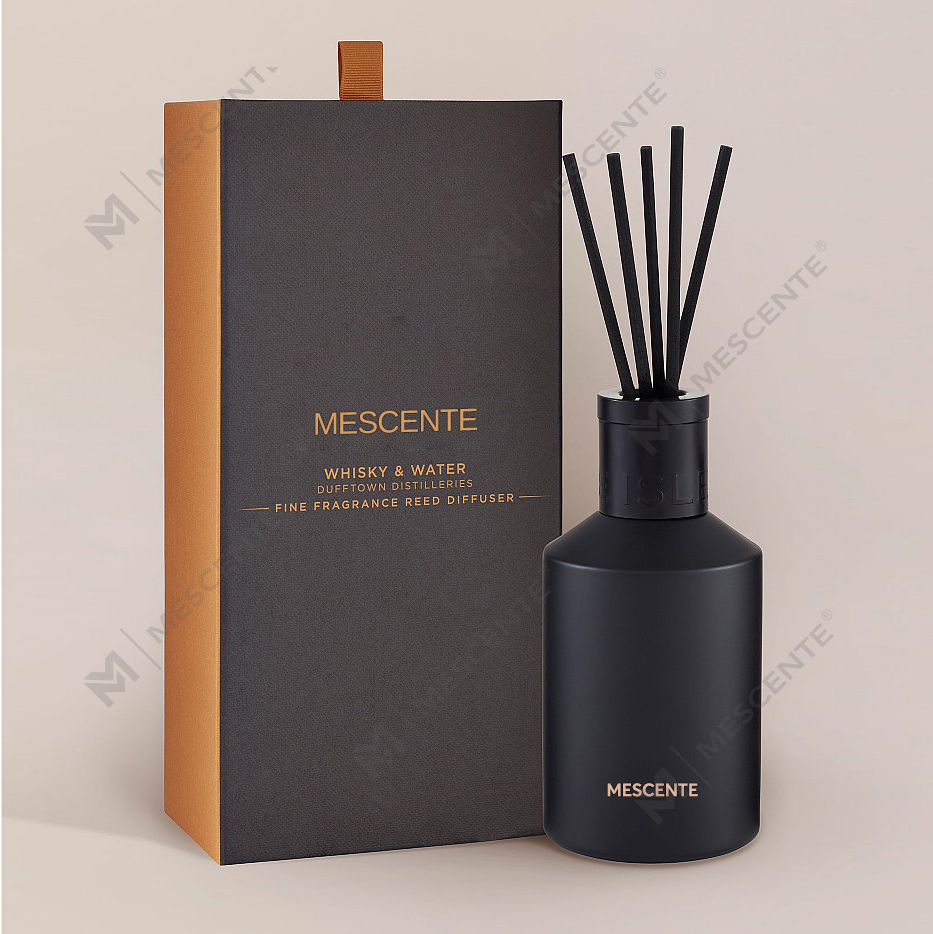 Dekorasjon Oem trykt boks 20ml Firkantet Keramikk Vranjes Trehette Hus Parfyme Aroma Reed Diffuser Oil