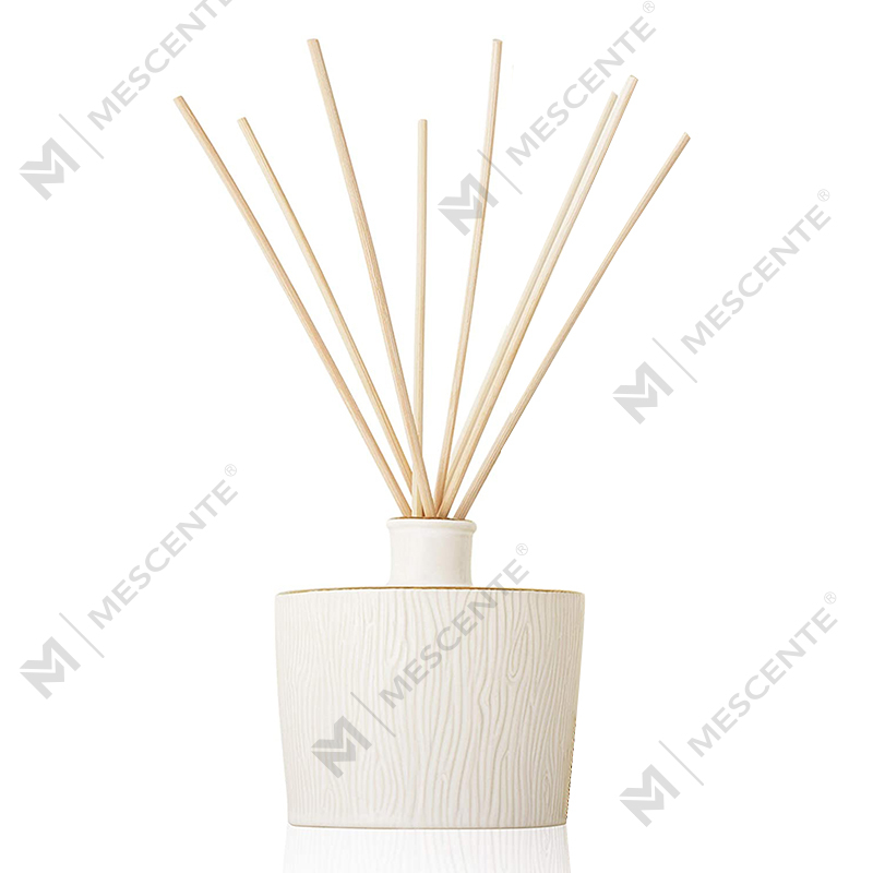 M&Scent Engros Luksus Glass Flaske Stik Fiber Rund Treskrue Aroma Reed Diffuser Gavesett
