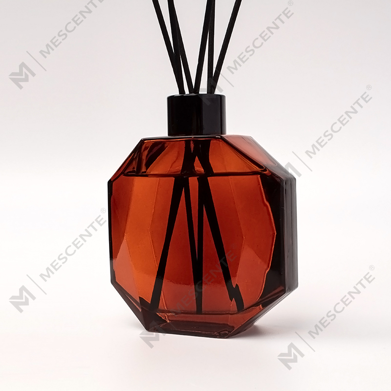 M&Scent Engros Luksus tilpasset Miniflaske Aromaterapi Reed Diffuser Oil med gaveeske