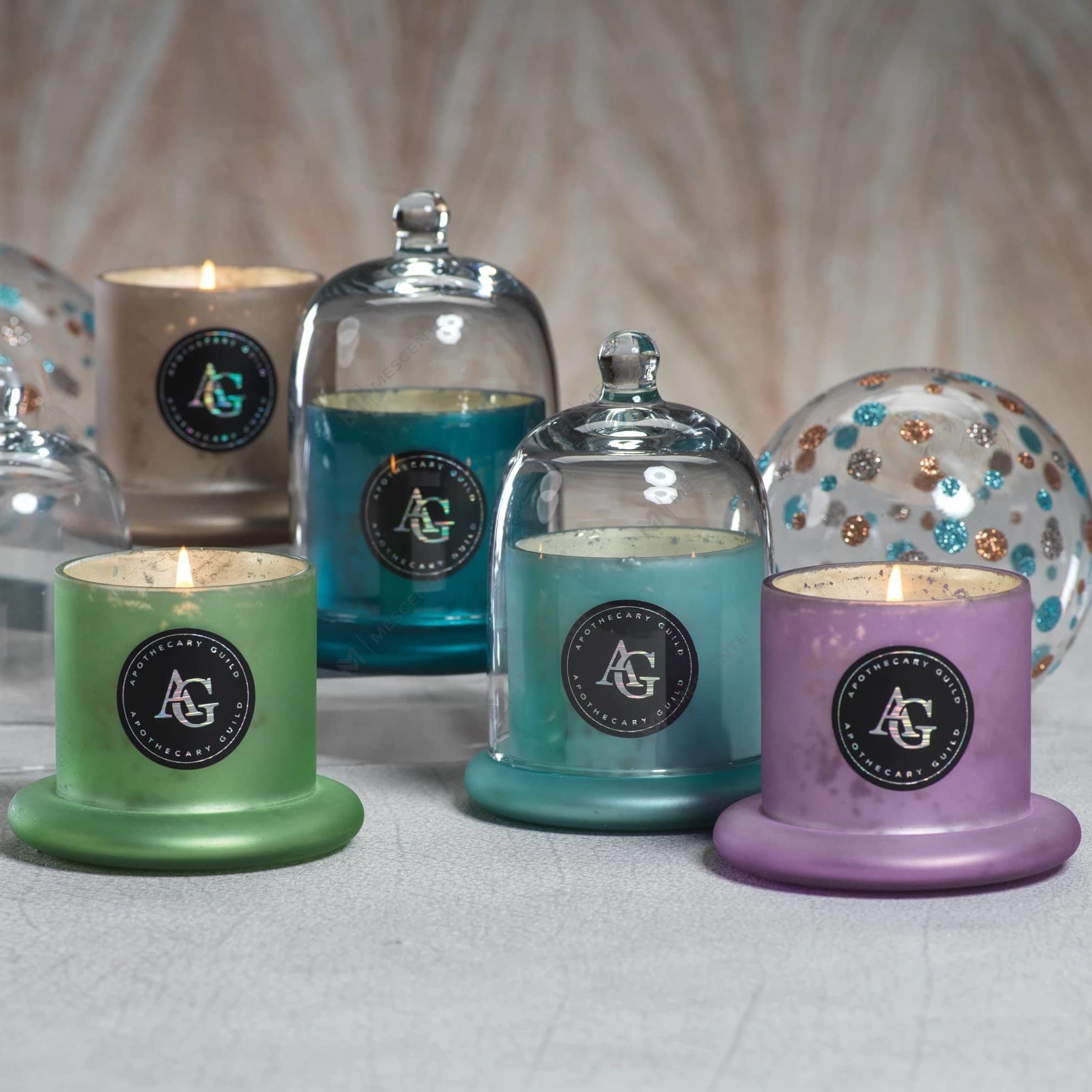 M&Scent Dekorativ romantisk bryllupsklokkekrukke Glasskuppeltrekk Duftlys A29275