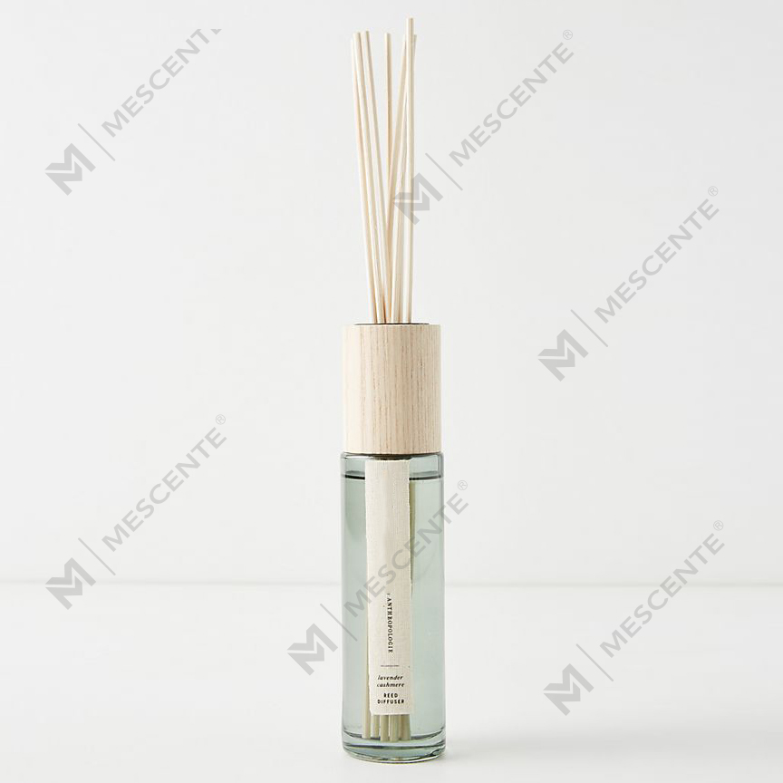 Hjemmelaget gul patchouli sivspreder A29154
