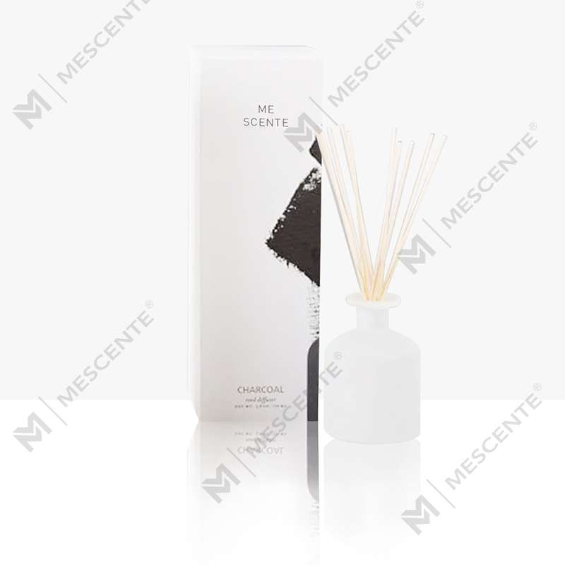 Mescente Luxury 180 ml spesialtilpasset glassflaske eterisk oljerørspreder for hoteller