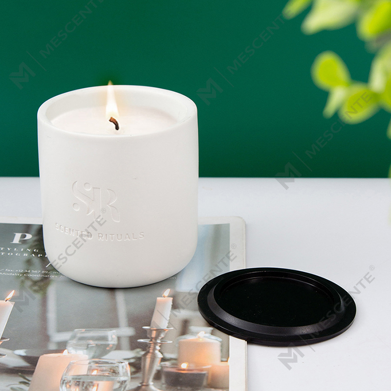 M&S duft Custom Logo Billige keramiske krukker med trelokk stearinlys, kokosnøttvoks luksuslys