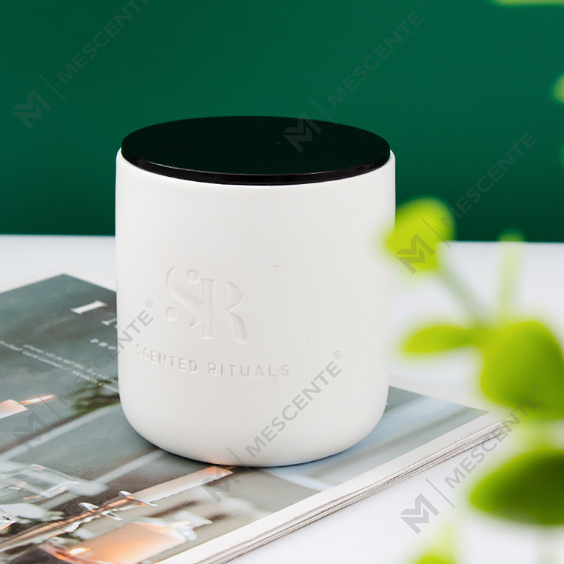 M&S duft Custom Logo Billige keramiske krukker med trelokk stearinlys, kokosnøttvoks luksuslys