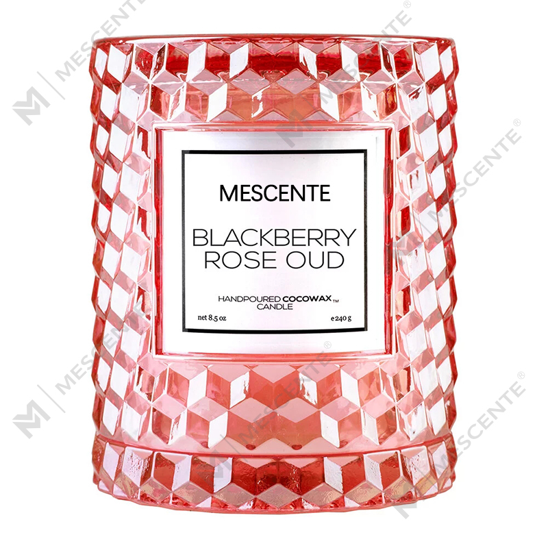 M&Scent tilpasset juledekorasjon Blackberry Rose Oud Icon Candle