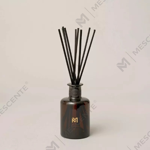 M&Scent engros luksus 500 ml svart flaske diffusor Reed duft siv diffuser med gaveeske